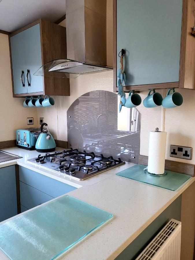 Luxury Woodland Retreat Holiday Home - Shorefield Country Park Downton  Ngoại thất bức ảnh